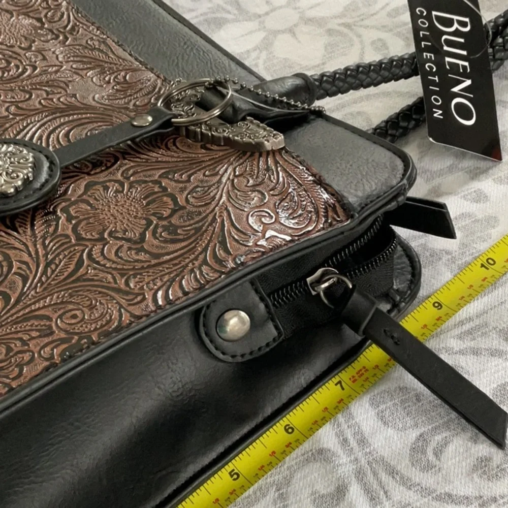 Bueno beautiful handbag tote.